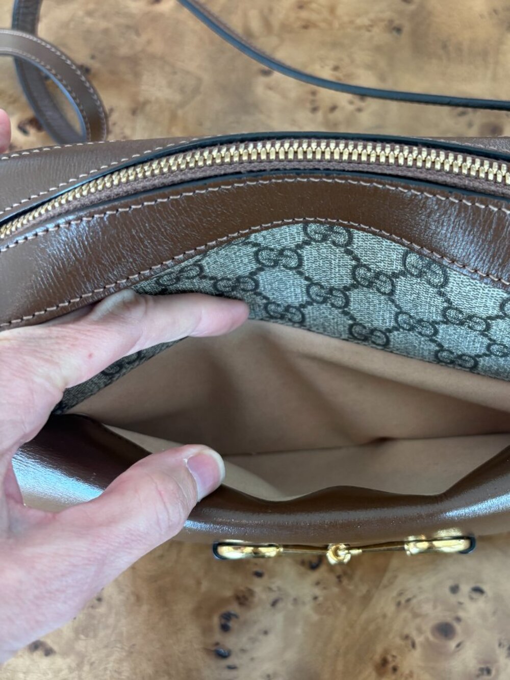 Gucci GG Supreme Monogram Small Horsebit 1955 Shoulder Bag Beige Brown Sugar - Picture 6 of 16